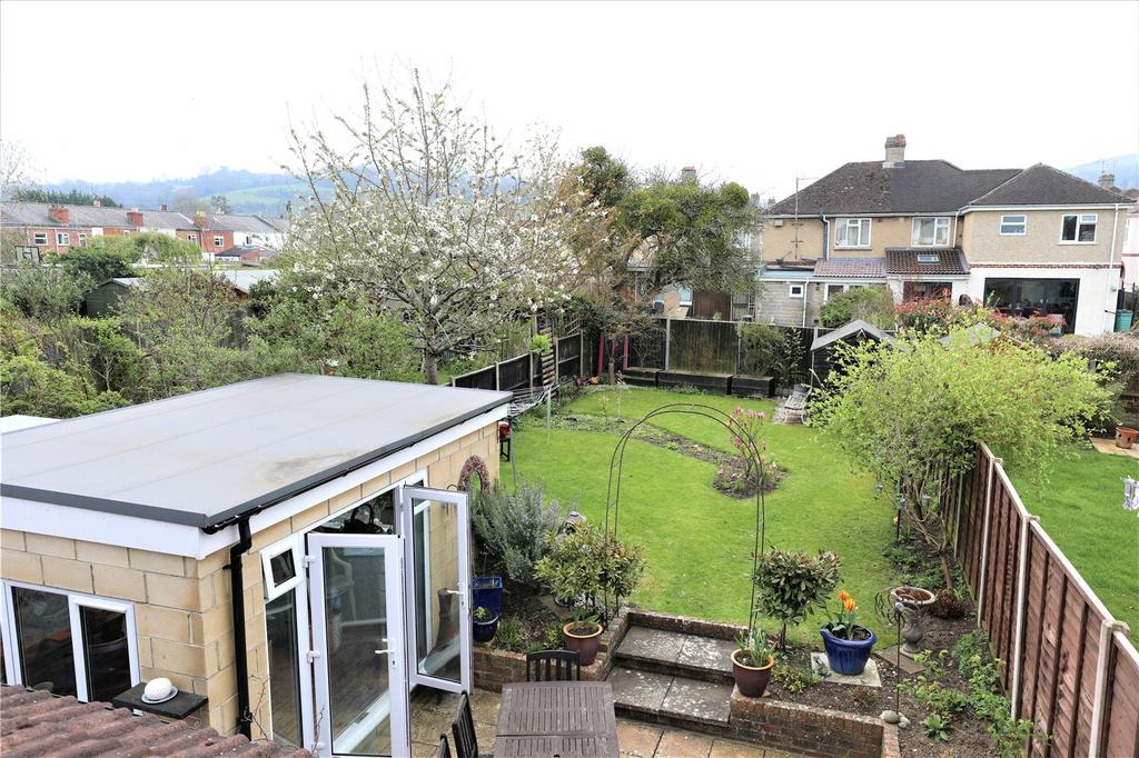 Croft Road, Charlton Kings, Cheltenham, Gloucestershire, GL53 3 bed