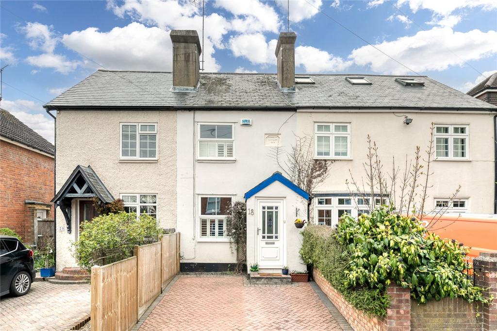 Upper Village Road, Sunninghill, Ascot, Berkshire, SL5 3 bed terraced