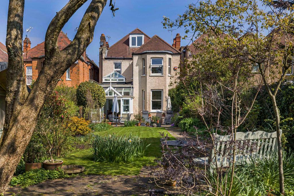 Butler Avenue, West Harrow Village 7 bed detached house for sale £