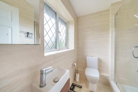 100 Armadale Road, Woking, GU21 3LD