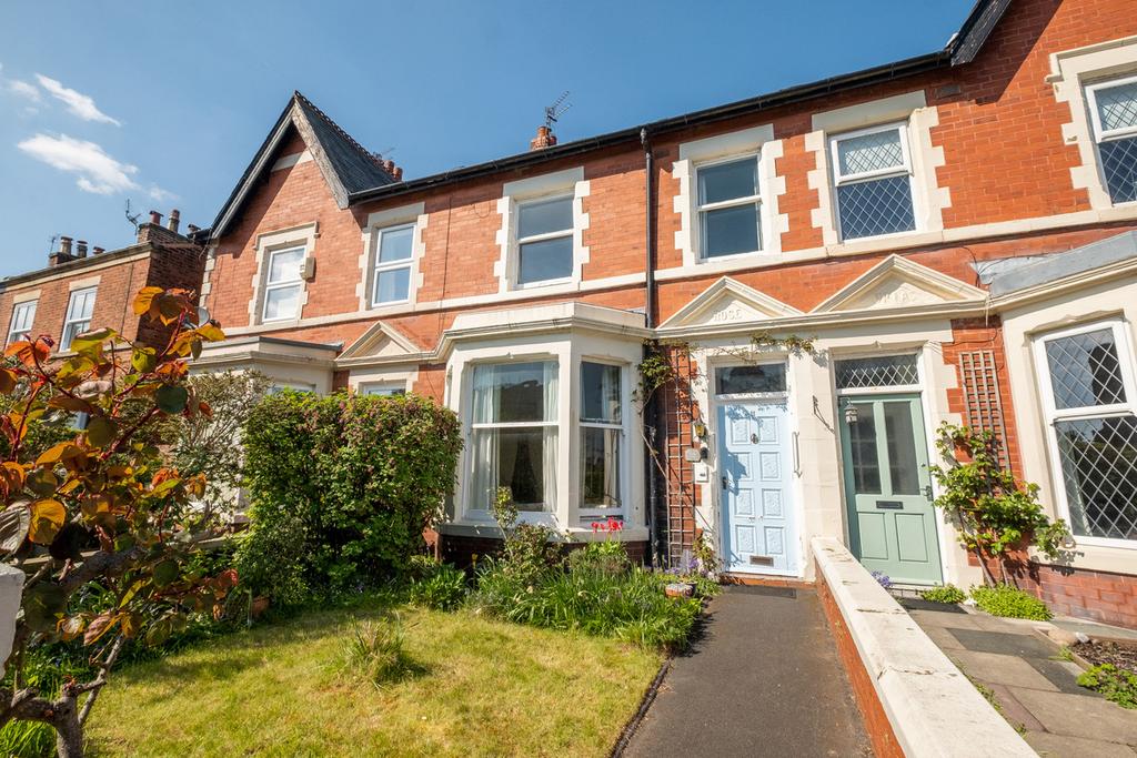 Warton Street, Lytham St. Annes, FY8 4 bed terraced house for sale £