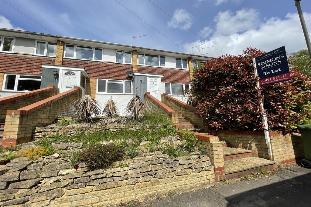 Deanfield Road, HenleyonThames, RG9 3 bed house £1,700 pcm (£392 pw)