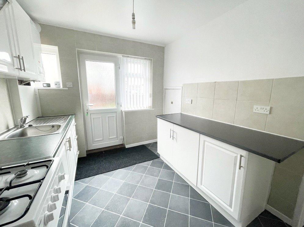 Kirkfield Gardens, Catchgate... 3 bed terraced house £69,995