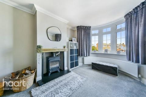 149 Chastilian Road, Crayford, Dartford, DA1 3LW