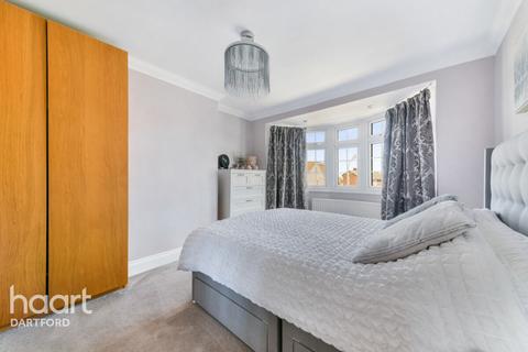 149 Chastilian Road, Crayford, Dartford, DA1 3LW