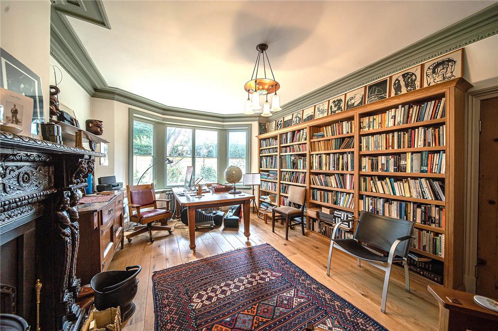 Dining/Library