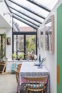 42 Coopersale Road, London, E9 6BA