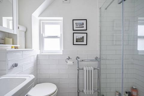 42 Coopersale Road, London, E9 6BA