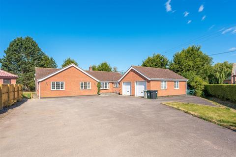 Fenside Lodge Fenside Road, Toynton All Saints, Spilsby, PE23 5DB