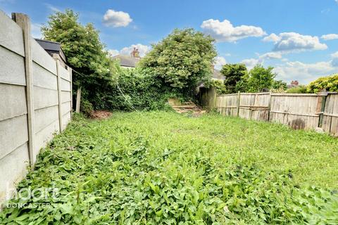 19 Theodore Road, Askern, Doncaster, DN6 0QG