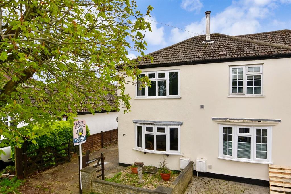 Buckland Road, Lower Kingswood... 2 bed semidetached house £375,000
