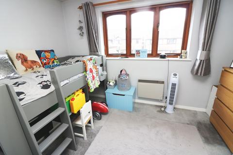 10 Fitzrobert Place, Egham, TW20 9JS