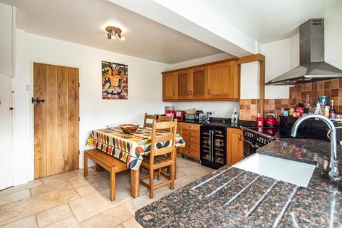 3 bedroom property for sale - 2 Whitehouse Road, North Stoke, OX10