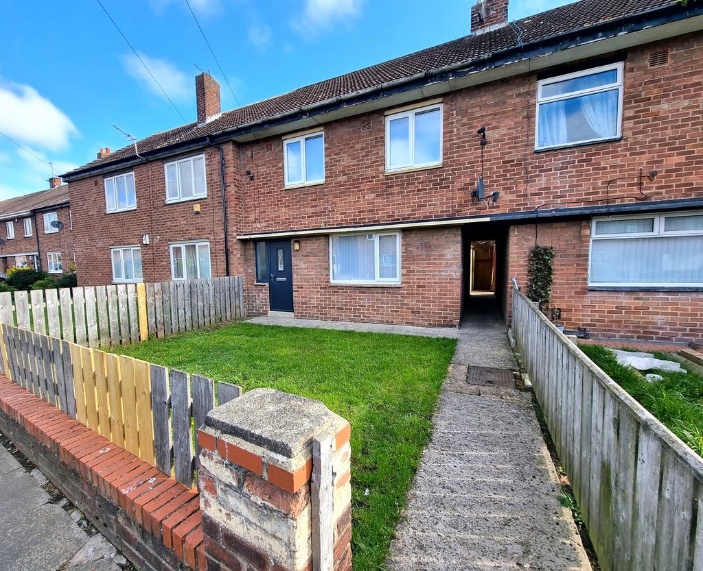 Whitehouse Lane, North Shields NE29 3 bed terraced house £850 pcm (£