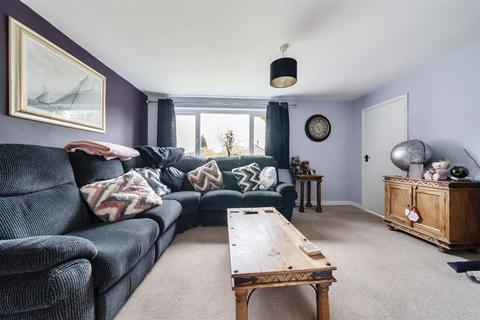 59 Elmleigh, Midhurst, GU29 9HA