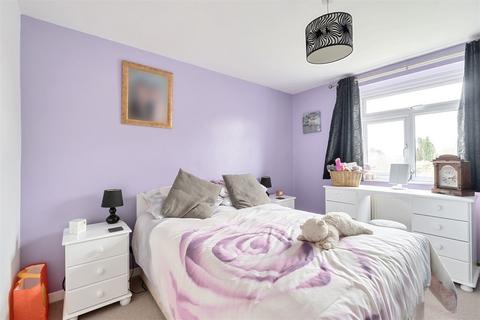 59 Elmleigh, Midhurst, GU29 9HA