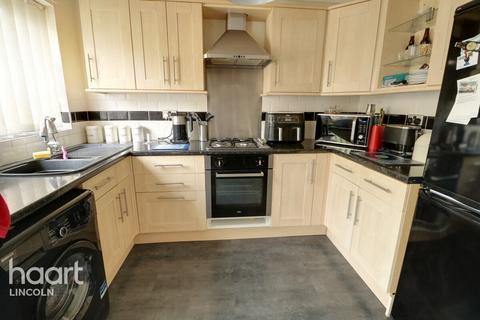 15 Heysham Close, Lincoln, LN5 9UD
