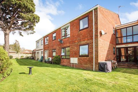 1 bedroom apartment for sale - Whitefield Road, New Milton, Hampshire, BH25