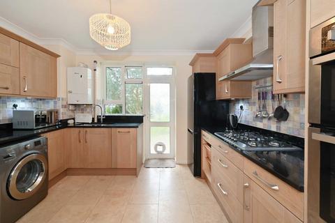 2 bedroom apartment to rent, Hartington Road, Ealing