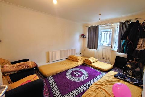 1 bedroom apartment for sale, William Close, Southall, Greater London, UB2