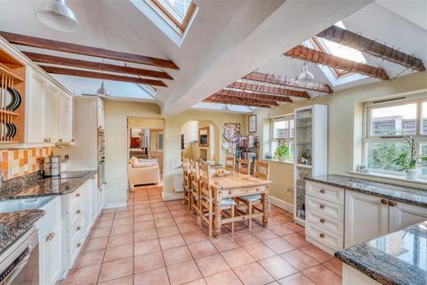 7 Barbourne Terrace, Worcester, WR1 3JS