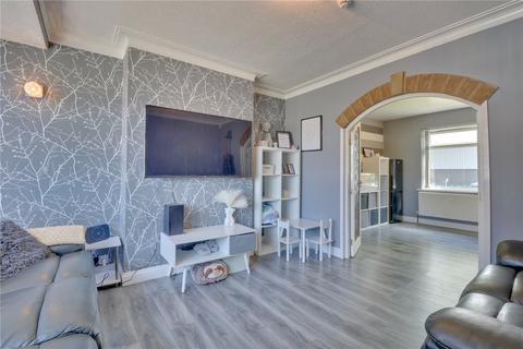 3 bedroom semi-detached house for sale, Kirkdale Drive, Wortley, Leeds, West Yorkshire, LS12