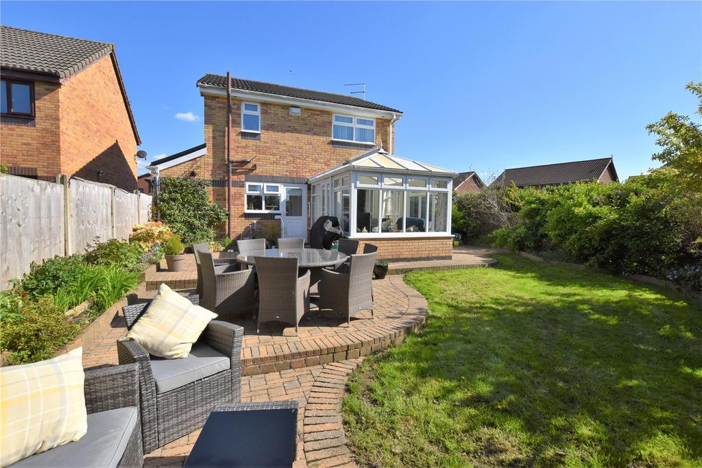 St. Austell Close, Moreton, Wirral, CH46 4 bed detached house for sale