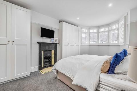 52 Dalmeny Avenue, London, SW16 4RT