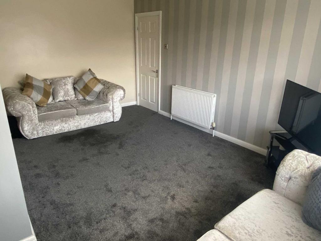 Carlton Way, Royton 3 bed bungalow £250,000
