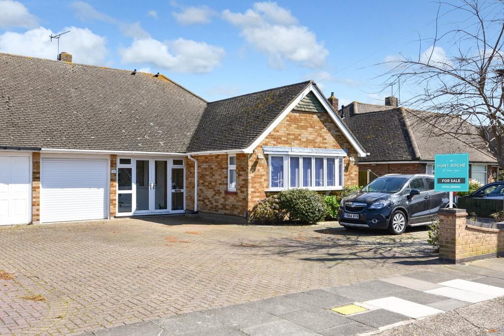 Waterford Road, South Shoebury, Shoeburyness, Essex, SS3 2 bed bungalow ...