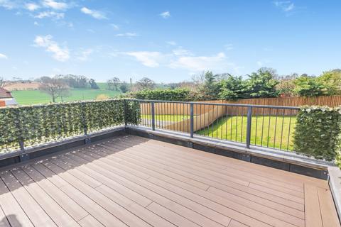 8 Holme Hill, Upton Grey, Basingstoke, RG25 2FF