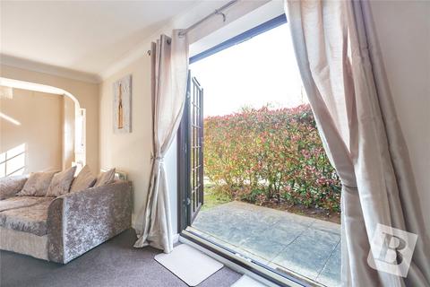 2 bedroom semi-detached house for sale, Cornsland Close, Upminster, RM14