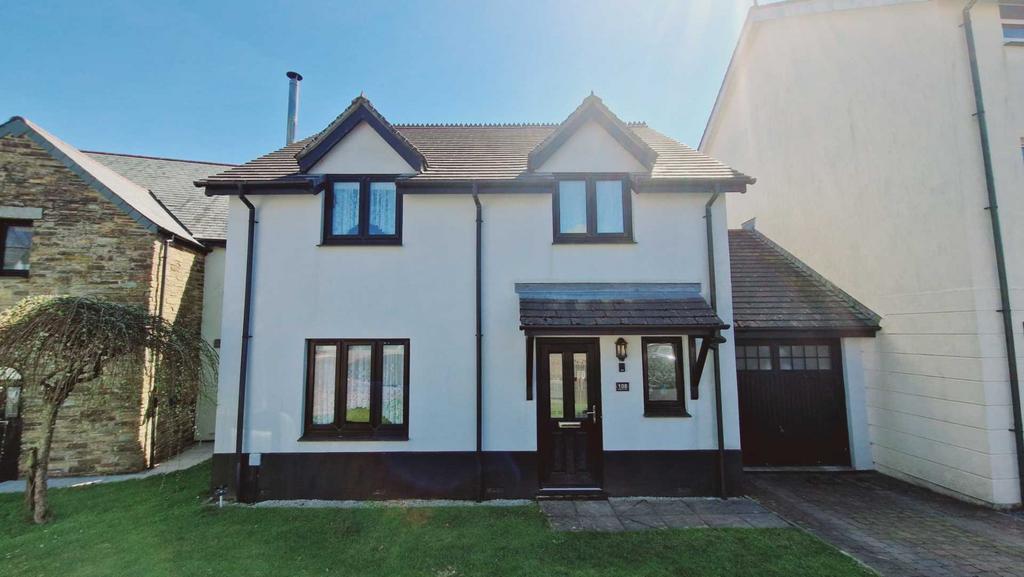 Beechwood Drive, Camelford 3 bed semidetached house for sale £370,000