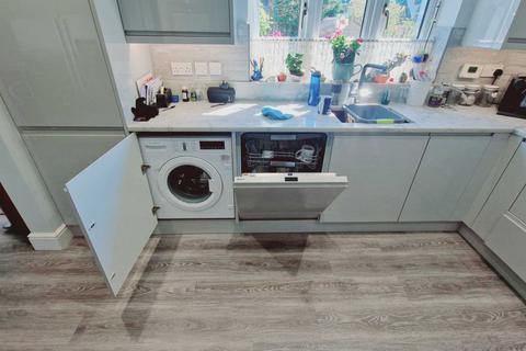 108 Beechwood Drive, Camelford, PL32 9NB