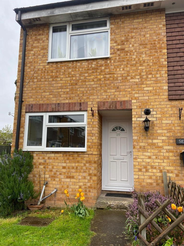 Hereford, Hereford, HR4 2 bed end of terrace house £800 pcm (£185 pw)