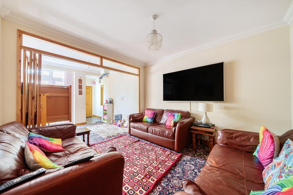 Fleet Street, Aylesbury, HP20 3 bed end of terrace house £600,000