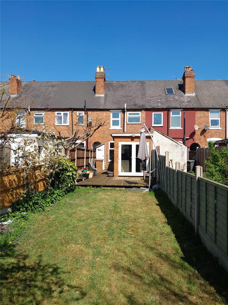 Northumberland Avenue, Kidderminster... 3 bed terraced house £850 pcm