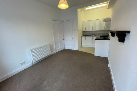 1 bedroom flat to rent, Wardlaw Place, Edinburgh, EH11