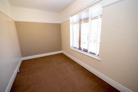 3 Ambleside Gardens, Gateshead, NE9 6TH