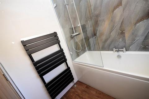 3 Ambleside Gardens, Gateshead, NE9 6TH