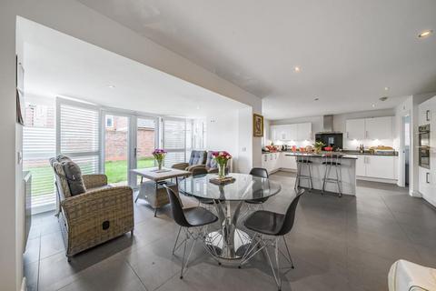 31 Fuller Way, Steventon, Abingdon, OX13 6FH
