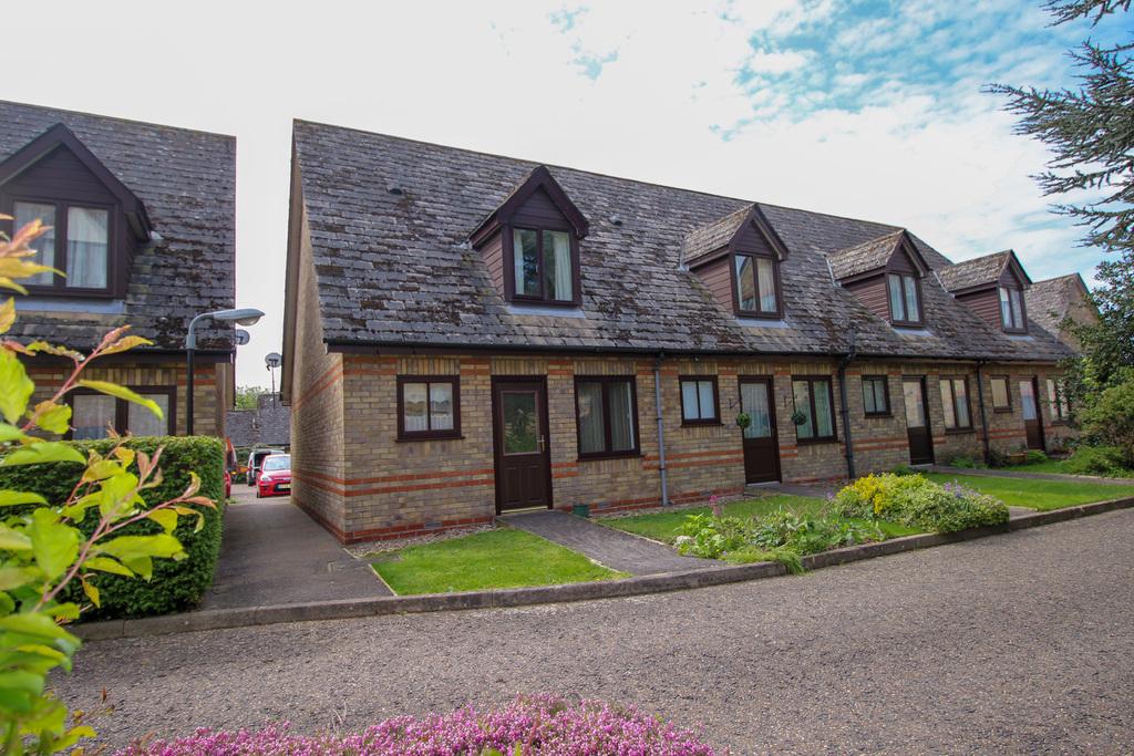 Ash Grove, Burwell, Cambridge, Cambridgeshire 2 bed cottage for sale