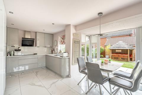 4 bedroom detached house for sale, Hopkin Way, Pocklington