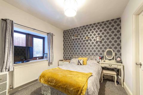 10a Dunham Street, Lees, Oldham, OL4 3NF