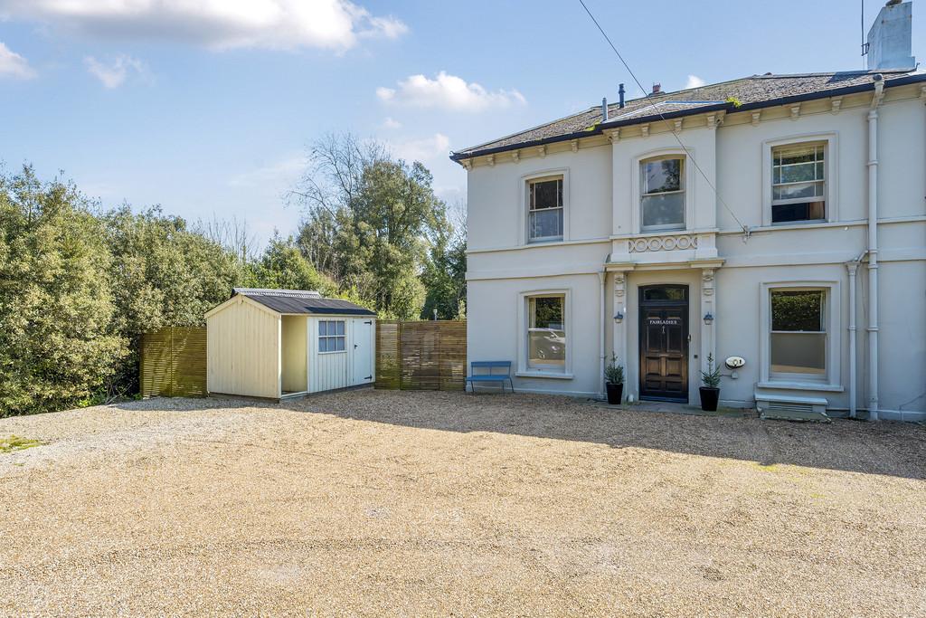 Rye Hill, Rye, East Sussex TN31 7NL 4 bed house for sale £1,100,000