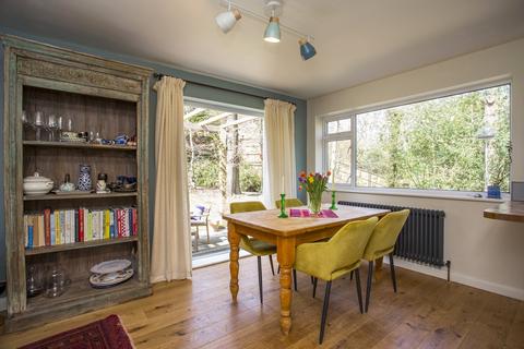 52 Fermor Way, Crowborough, TN6 3BE