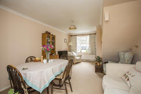 16 Alder Close, Heathfield, TN21 8BY