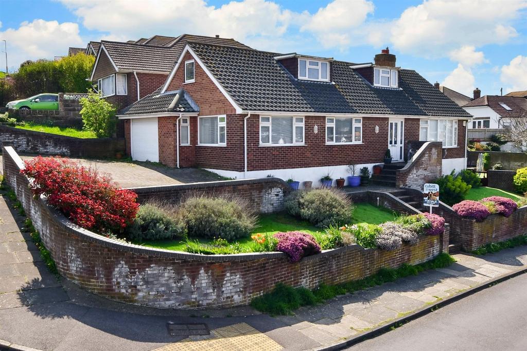Greenbank Avenue, Saltdean, East Sussex 5 bed detached house £700,000