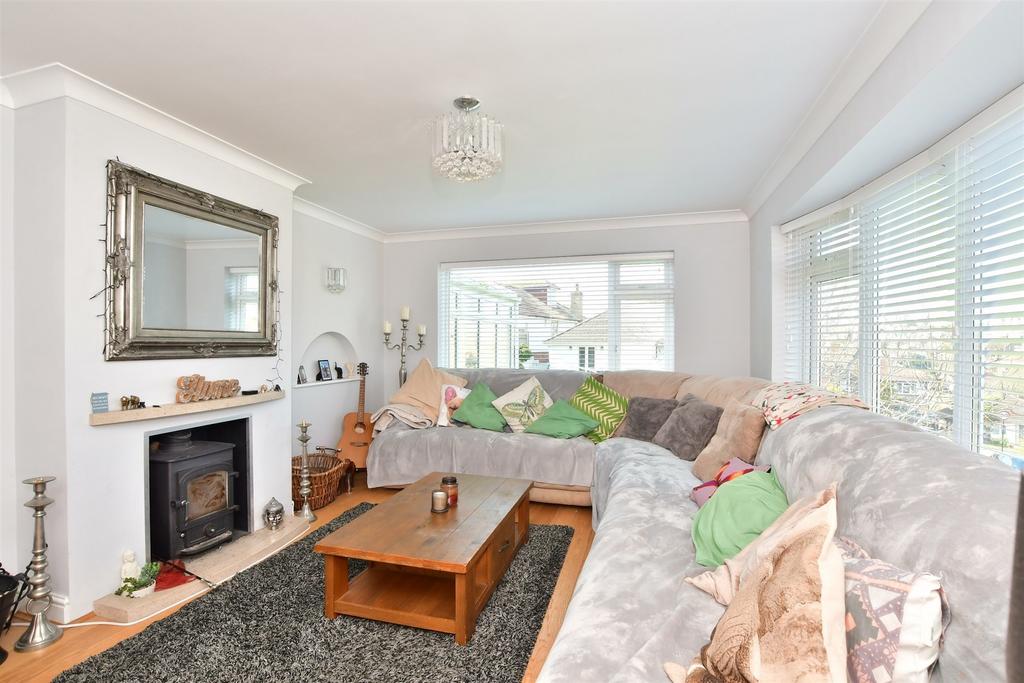 Greenbank Avenue, Saltdean, East Sussex 5 bed detached house £700,000