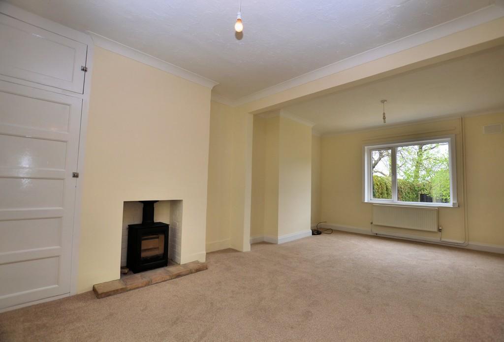 North Creake 3 bed semidetached house £900 pcm (£208 pw)